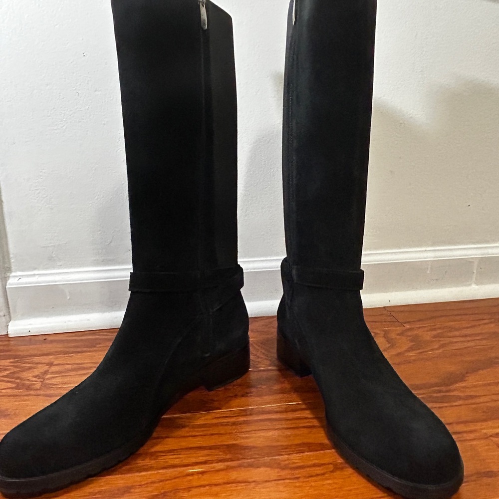 Donald J Pliner Black Suede Boots